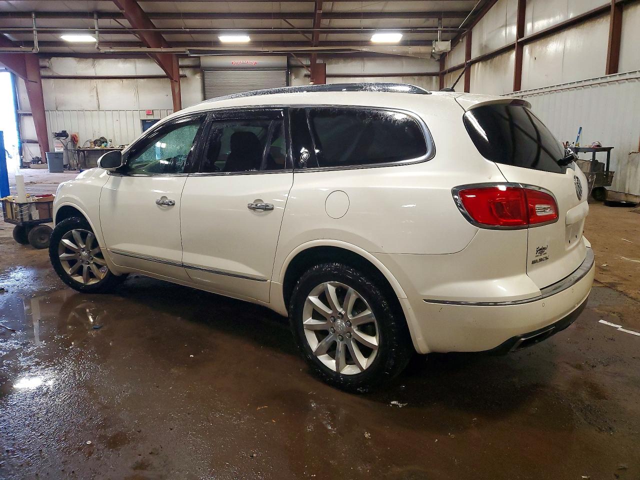 2015 BUICK ENCLAVE photo 2