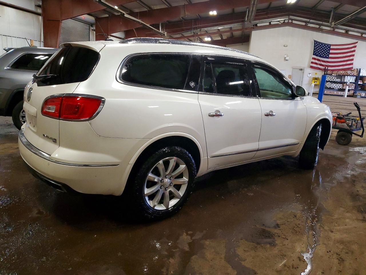 2015 BUICK ENCLAVE photo 3