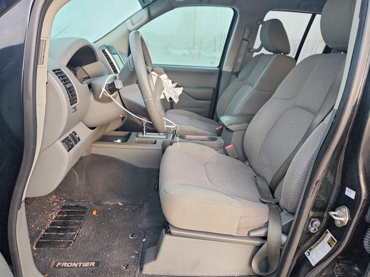 2019 NISSAN FRONTIER SV photo 7