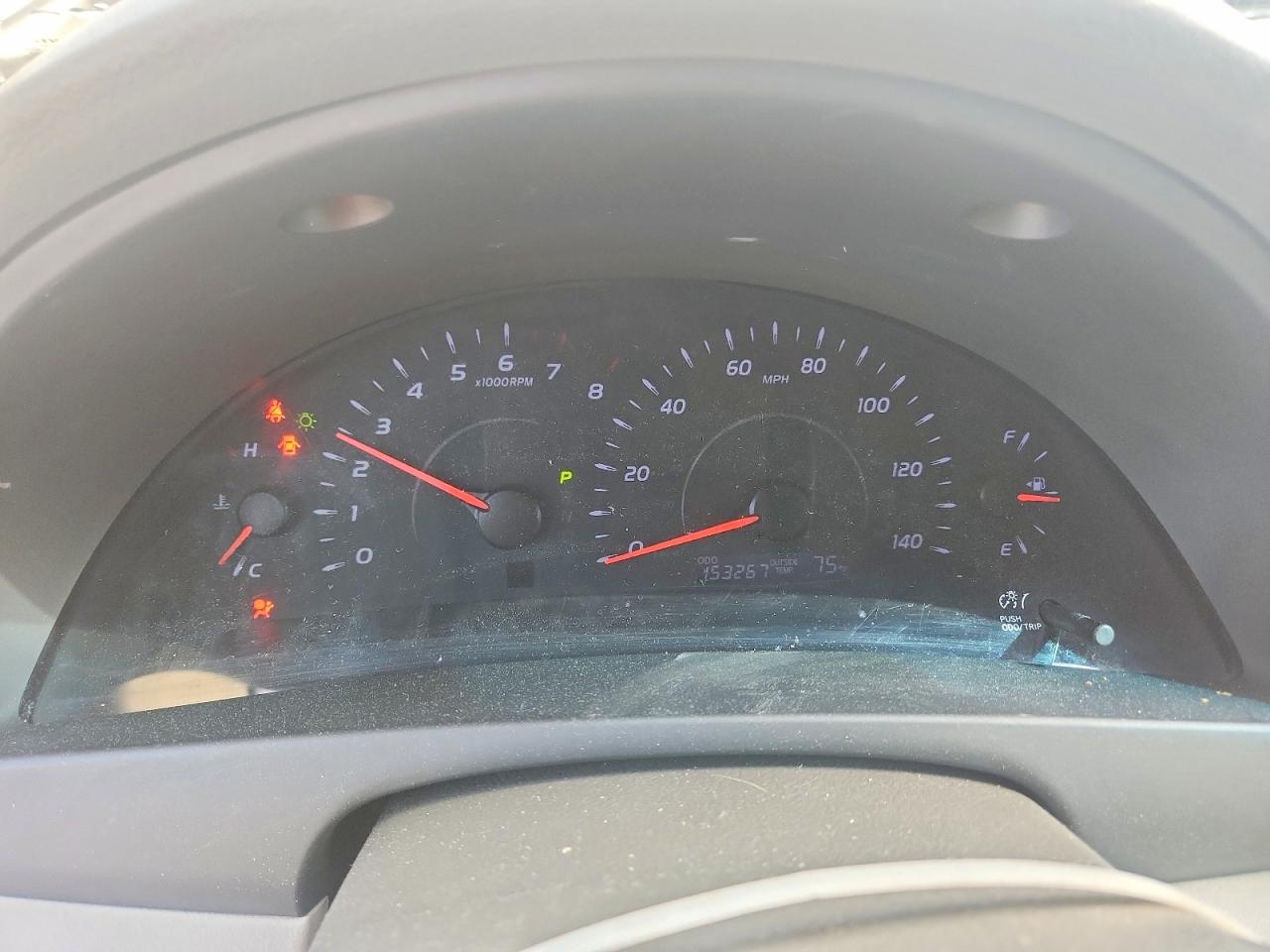2011 TOYOTA CAMRY BASE photo 17