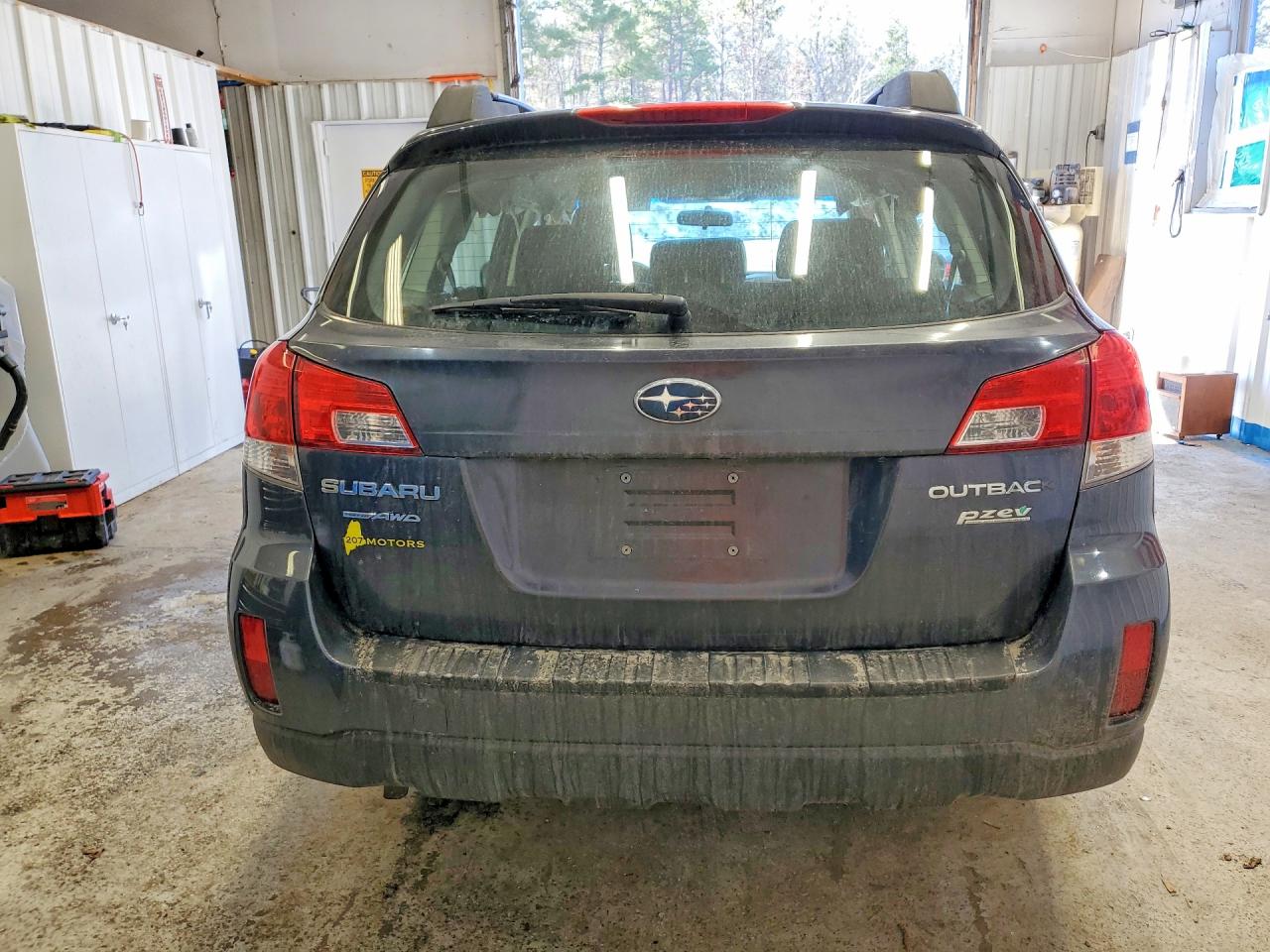 2012 SUBARU OUTBACK 2.5I photo 6