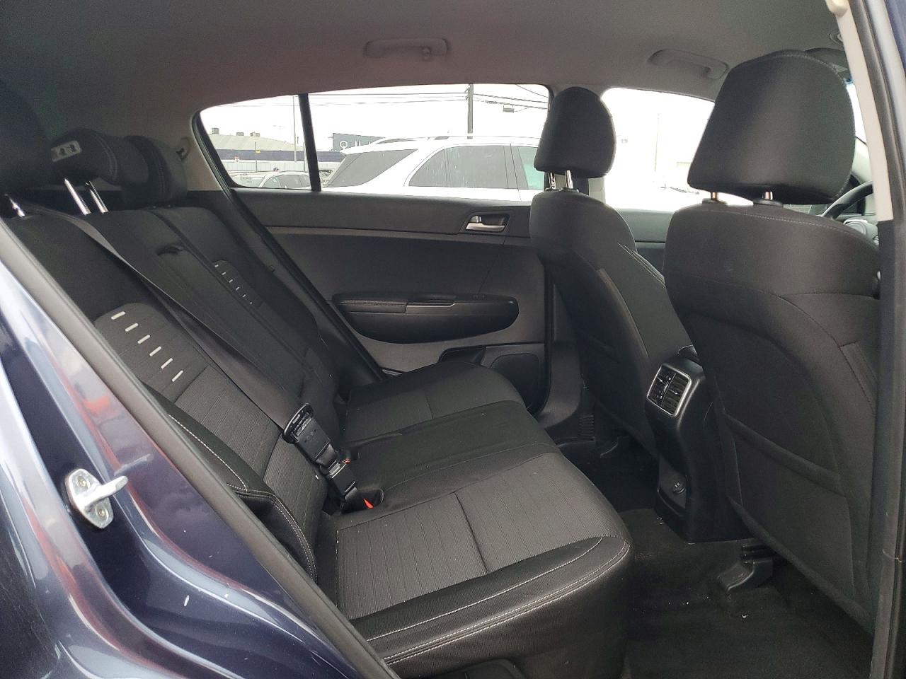2018 KIA SPORTAGE LX photo 21