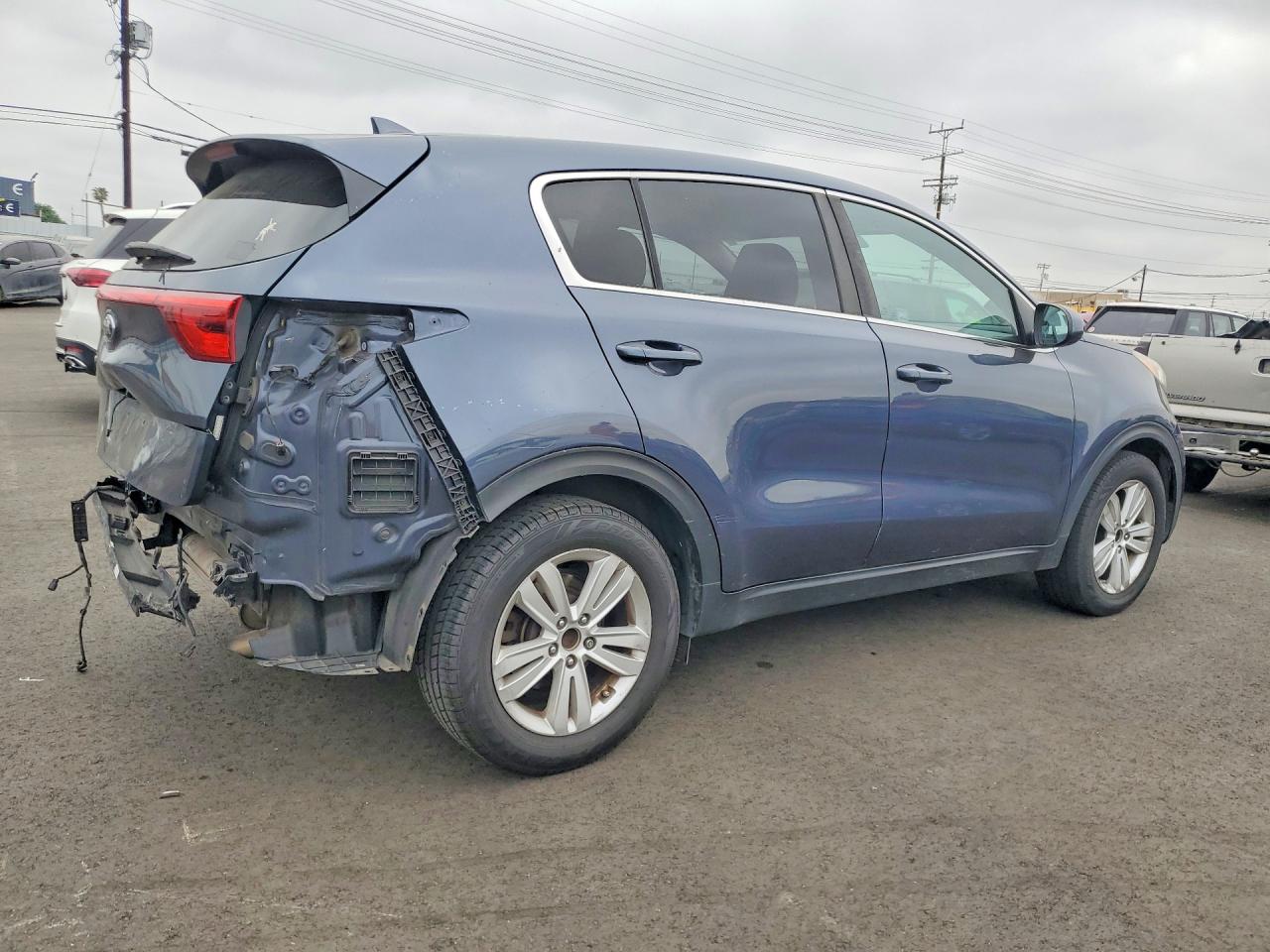 2018 KIA SPORTAGE LX photo 5