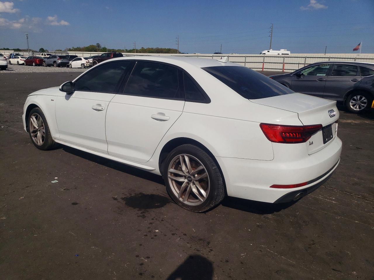 2017 AUDI A4 PREMIUM photo 2