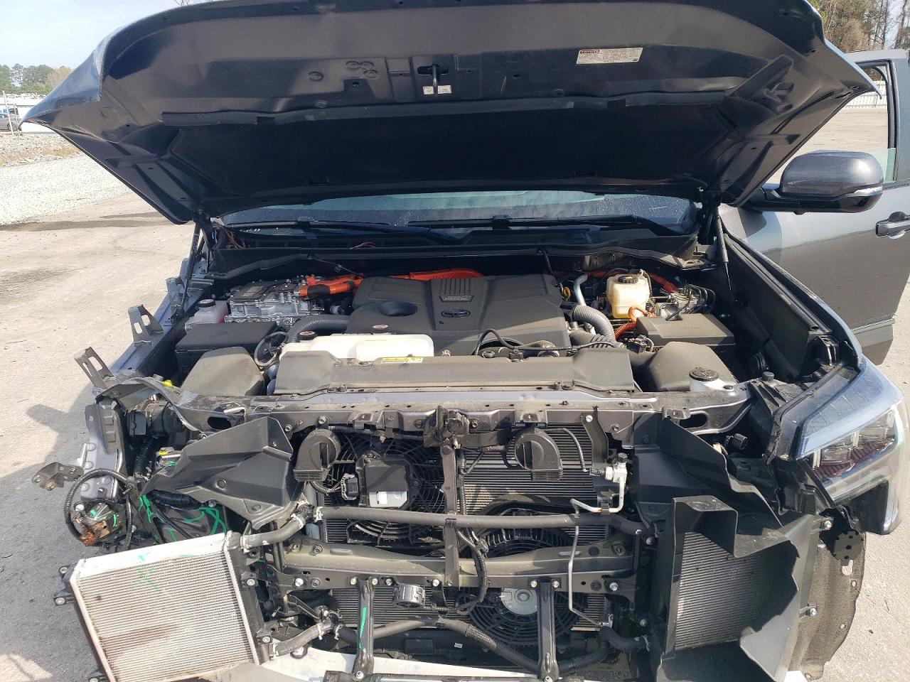 2025 TOYOTA SEQUOIA PLATINUM photo 23