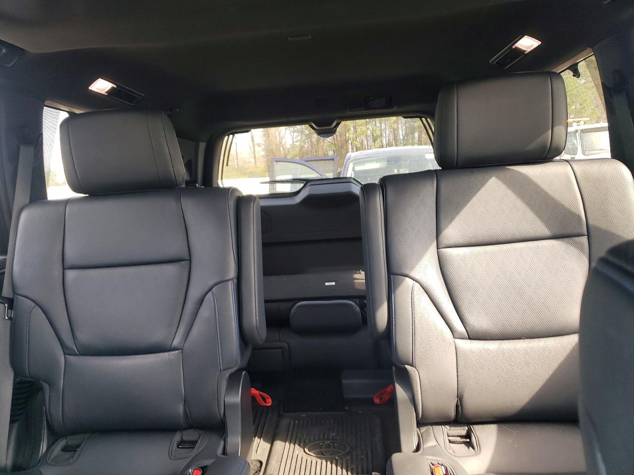 2025 TOYOTA SEQUOIA PLATINUM photo 19