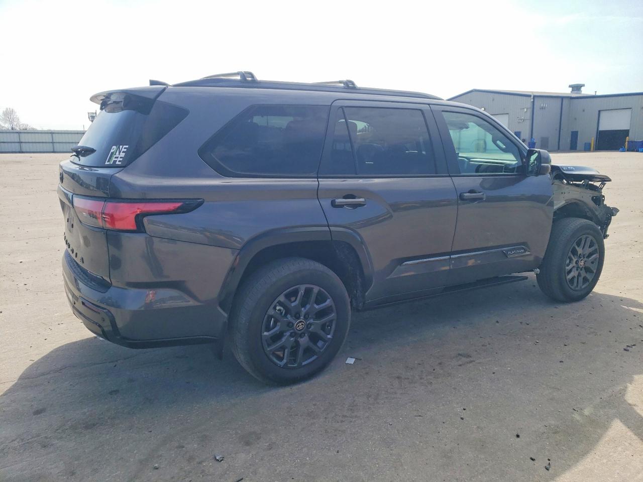 2025 TOYOTA SEQUOIA PLATINUM photo 5