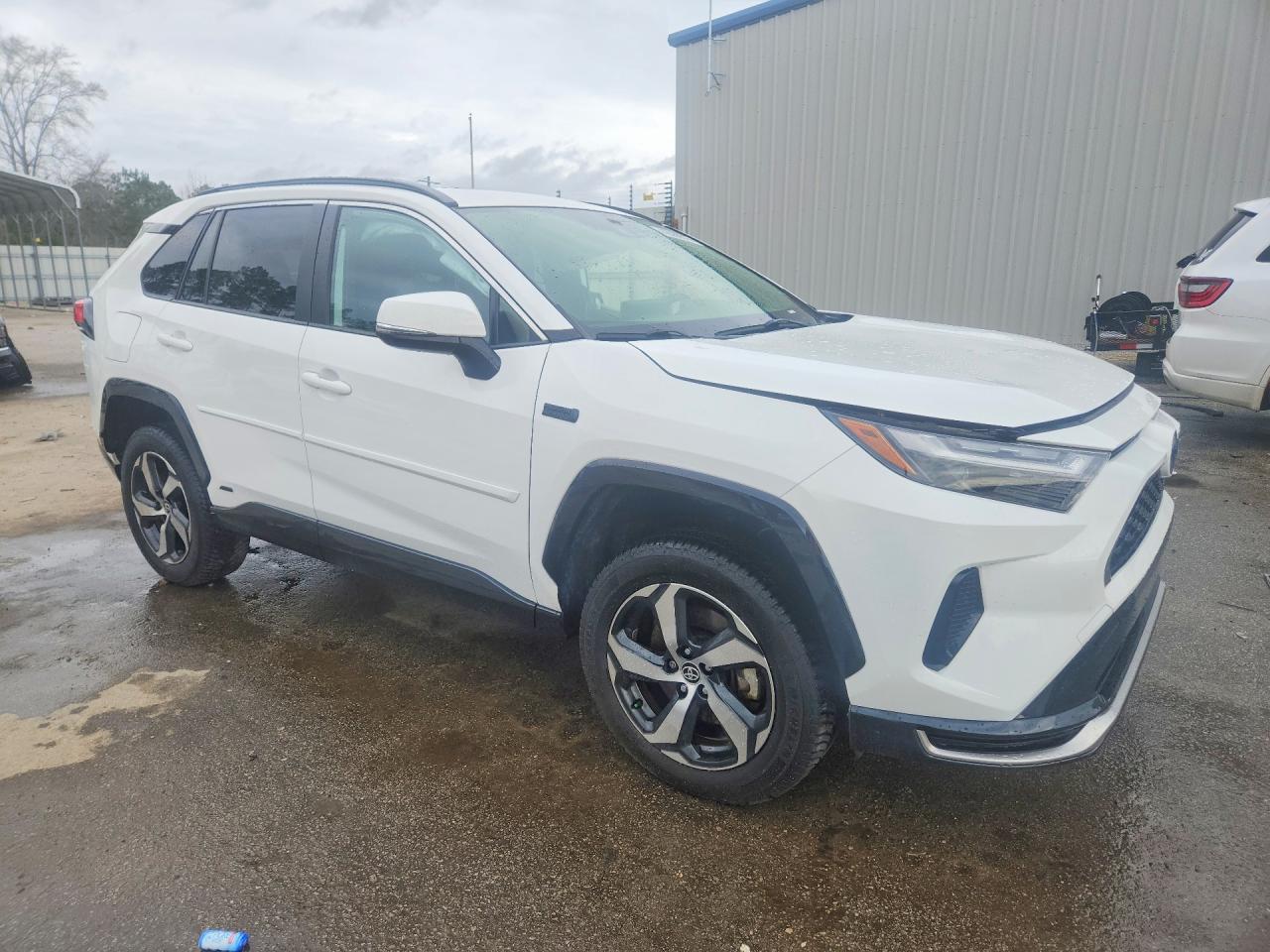 2023 TOYOTA RAV4 PRIME SE photo 7