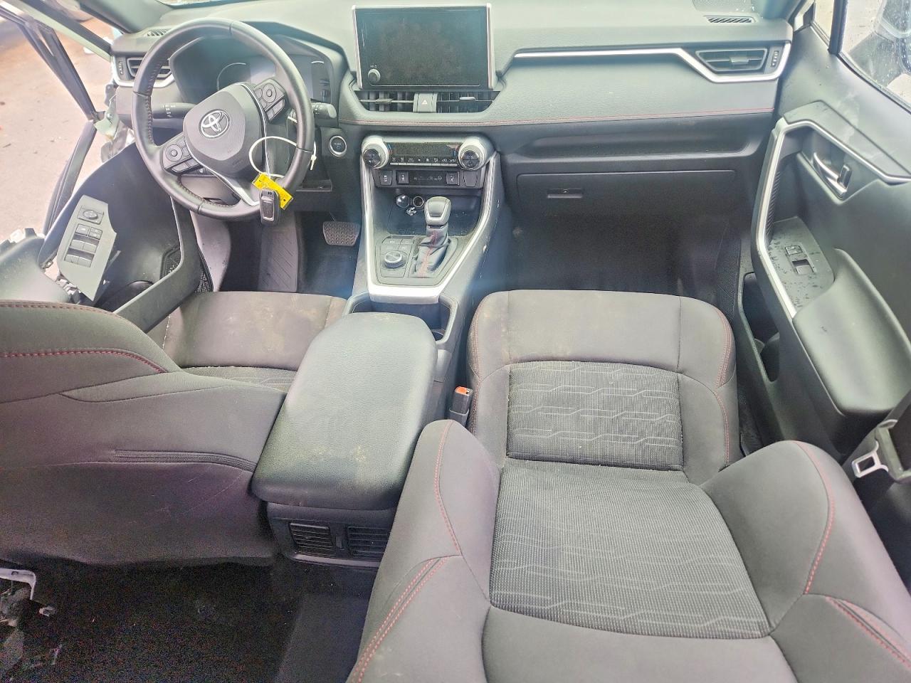 2023 TOYOTA RAV4 PRIME SE photo 15
