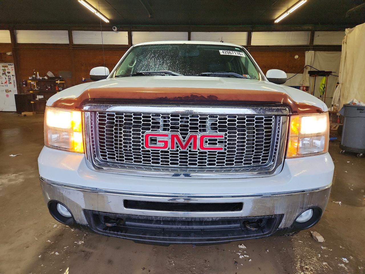 2011 GMC SIERRA K1500 SLT photo 5