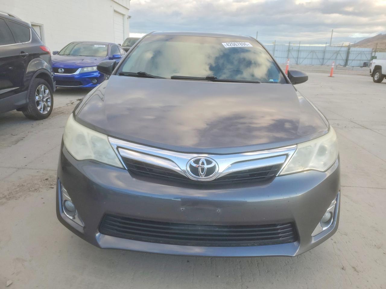 2014 TOYOTA CAMRY XLE V6 photo 5