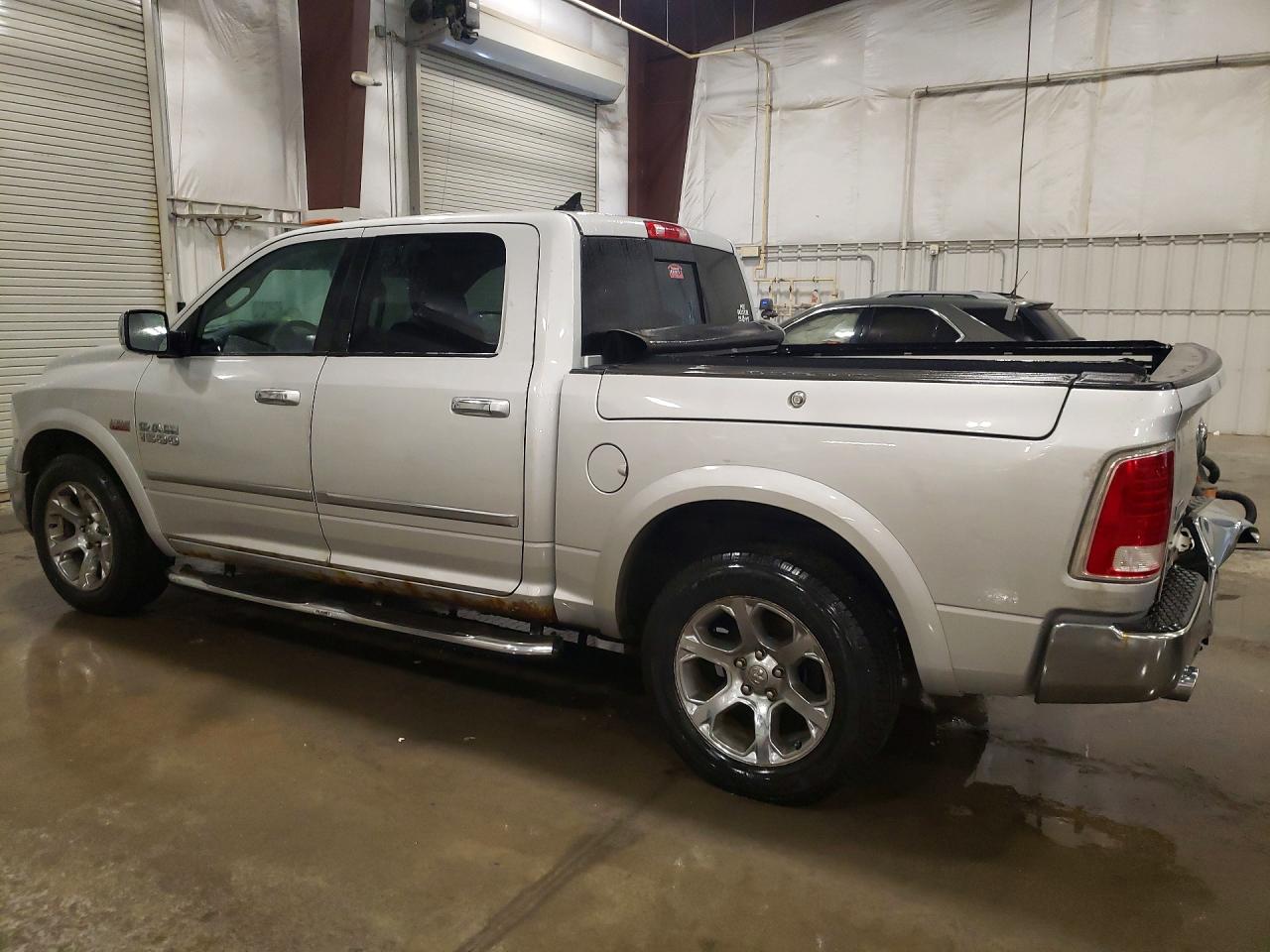 2013 RAM 1500 LARAMIE photo 3