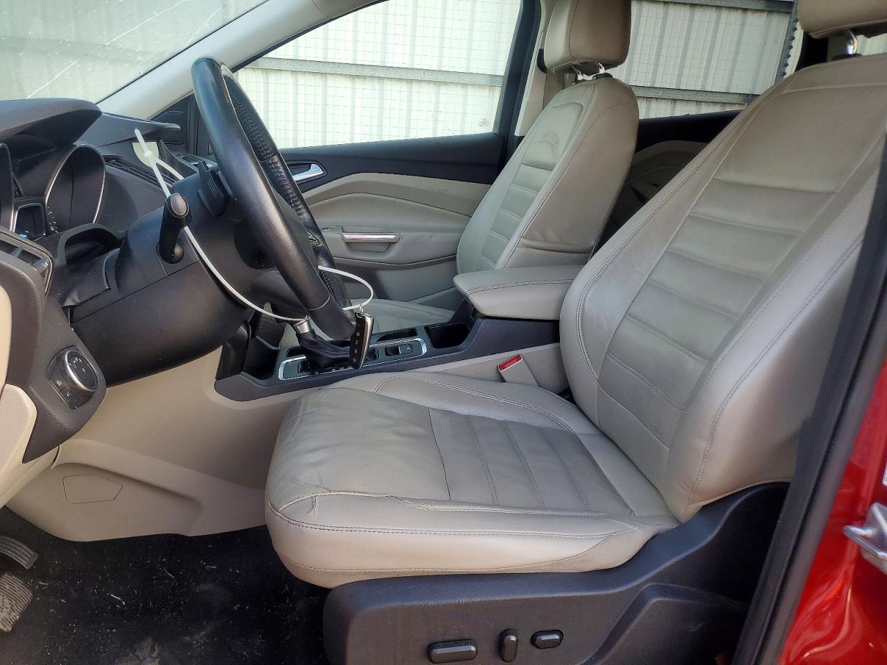 2017 FORD ESCAPE TITANIUM photo 13