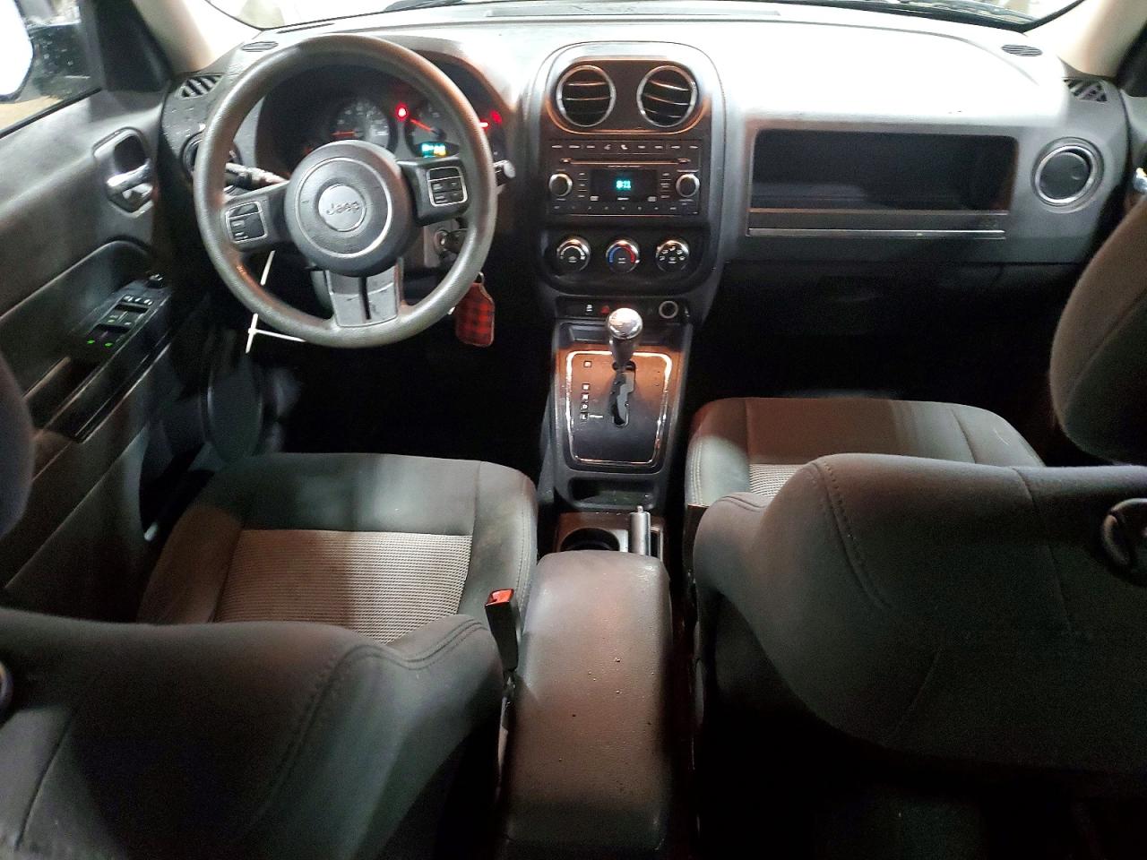 2012 JEEP PATRIOT SPORT photo 22