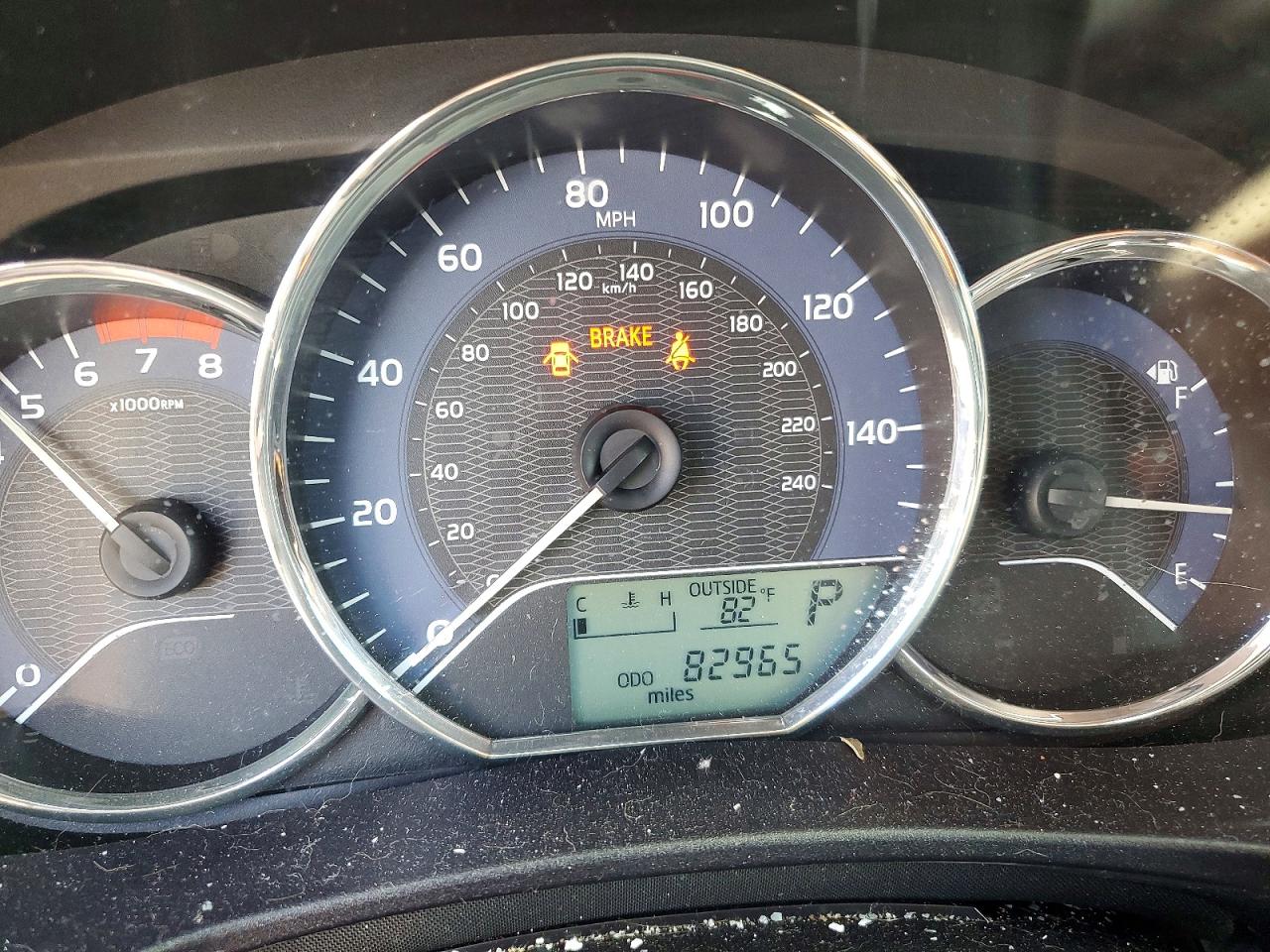 2015 TOYOTA COROLLA LE photo 25
