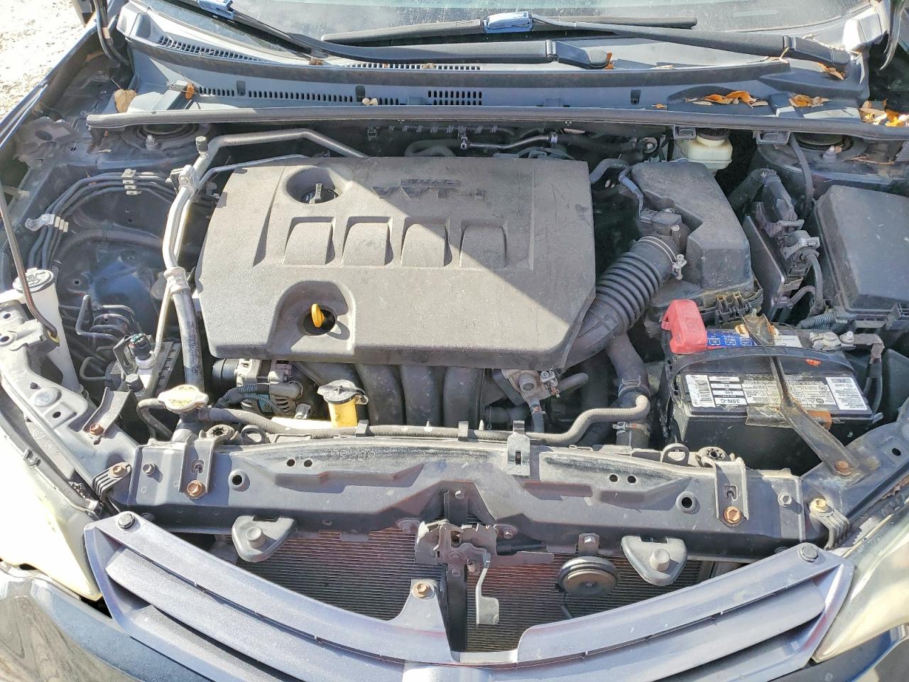 2015 TOYOTA COROLLA LE photo 31