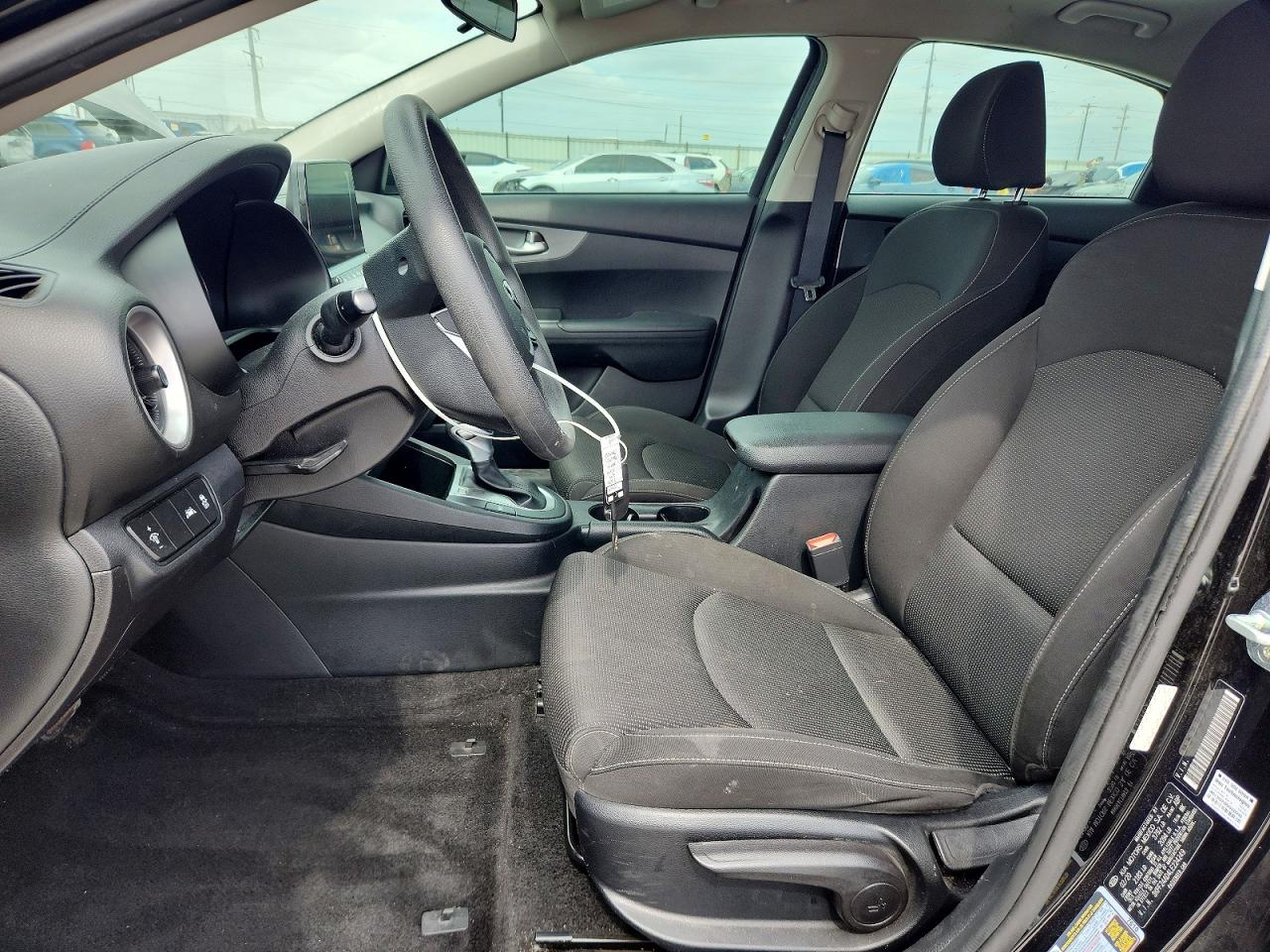 2020 KIA FORTE LXS photo 13