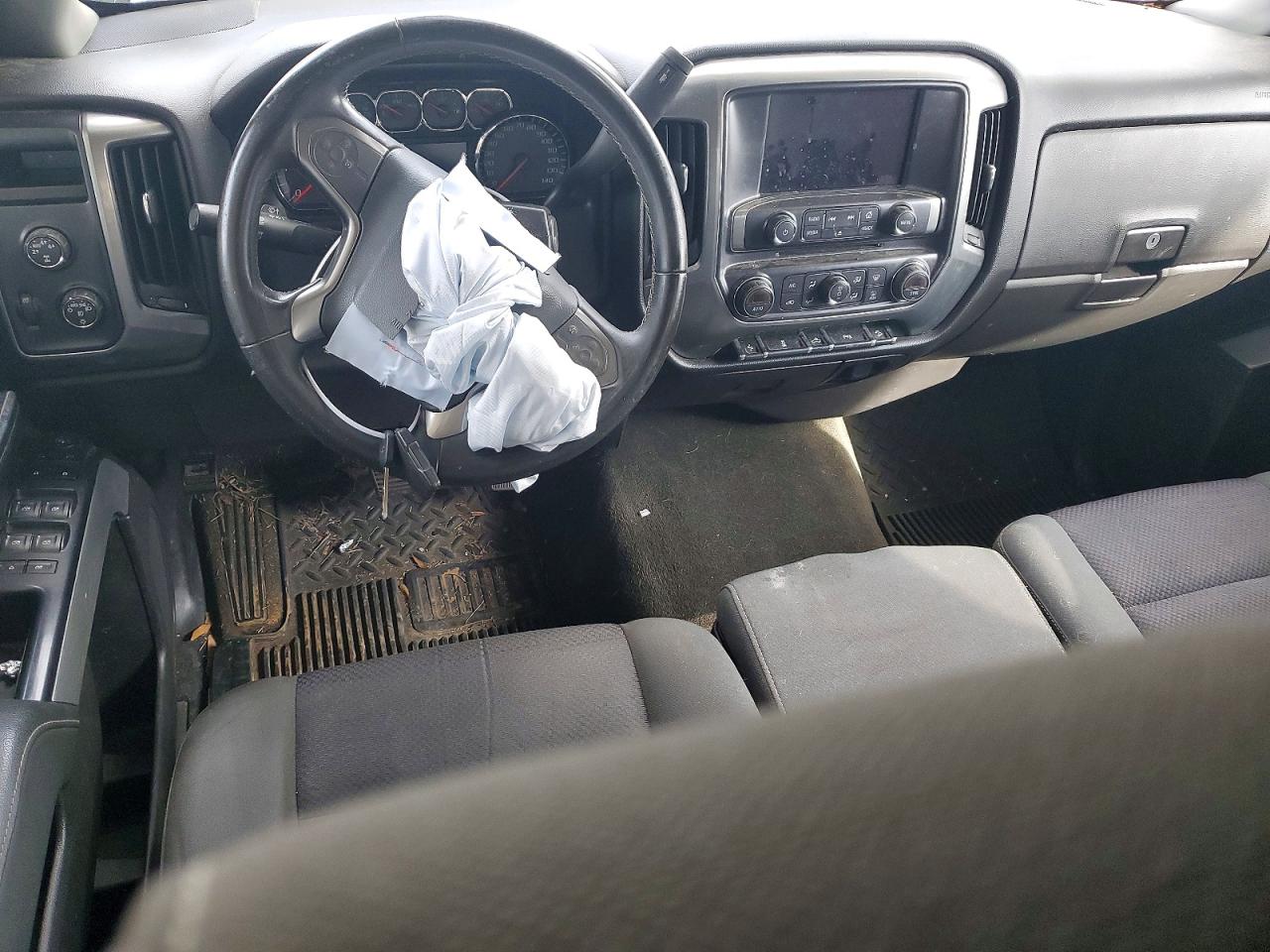 2015 CHEVROLET SILVERADO K1500 LT photo 8