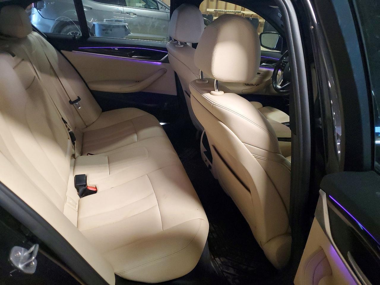 2019 BMW 530E photo 10