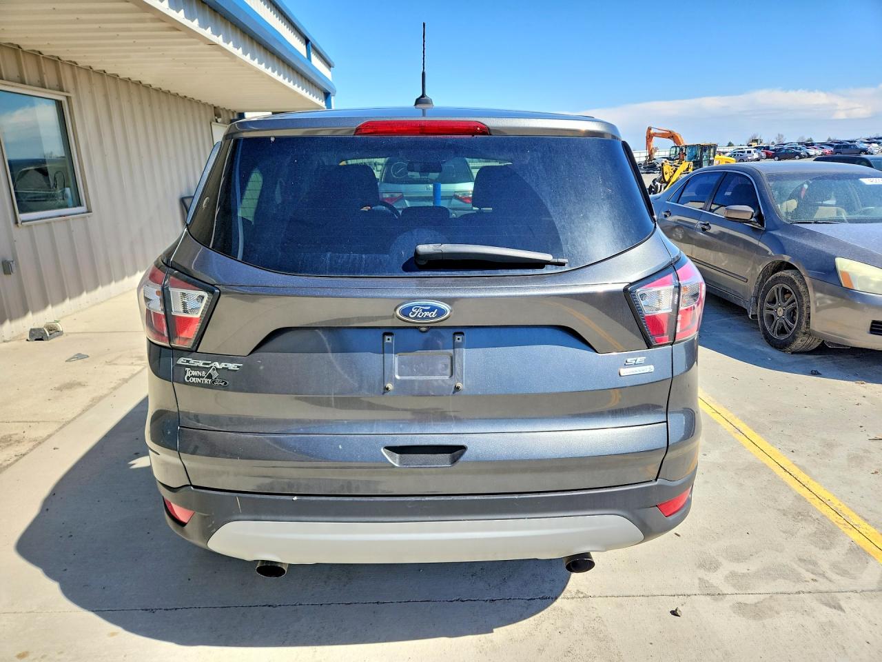 2017 FORD ESCAPE SE photo 11