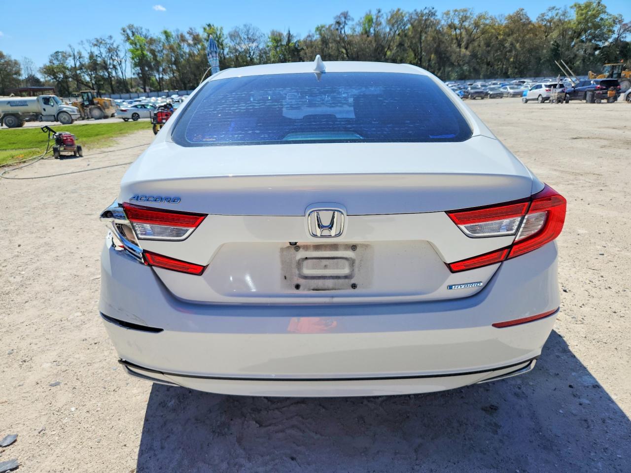 2018 HONDA ACCORD HYBRID photo 6