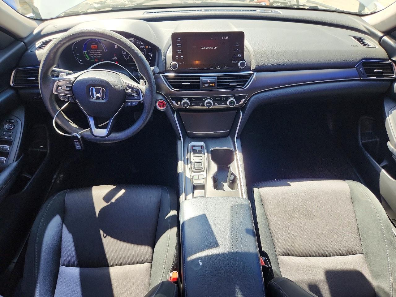2018 HONDA ACCORD HYBRID photo 8