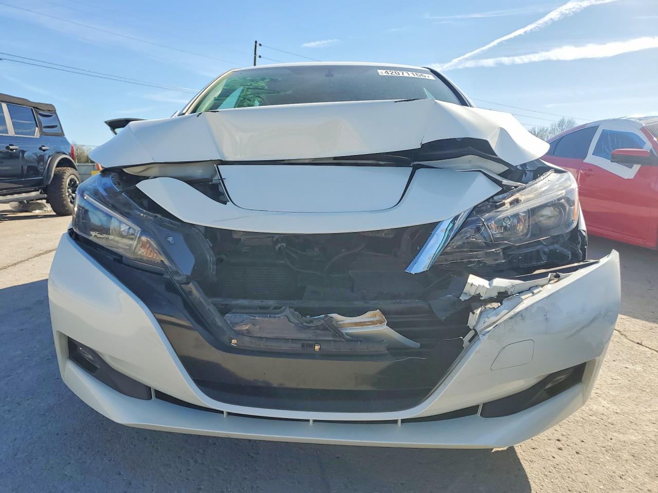 2019 NISSAN LEAF SV photo 5