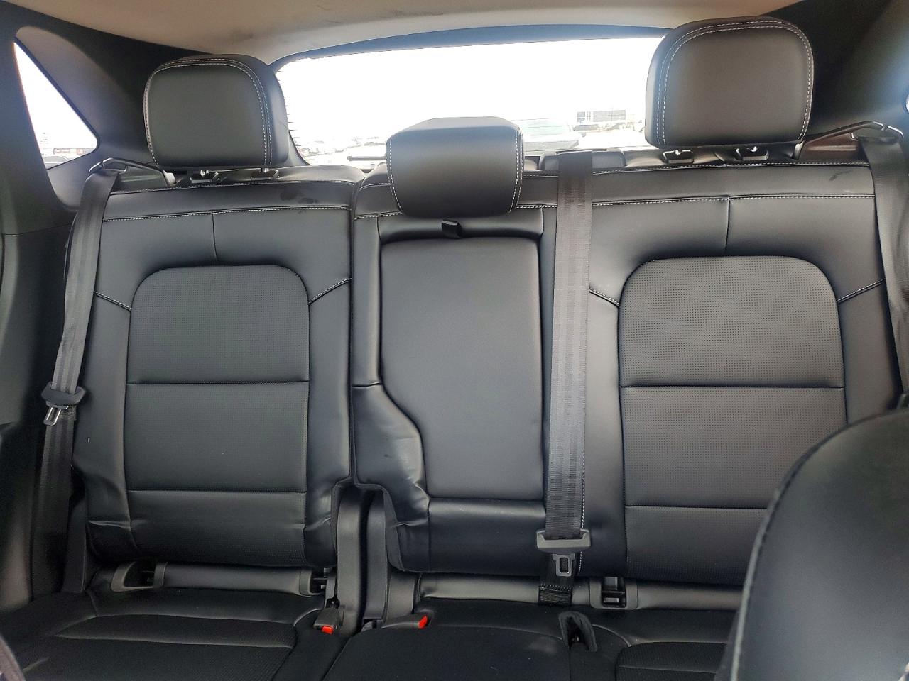 2025 FORD ESCAPE PLATINUM photo 19