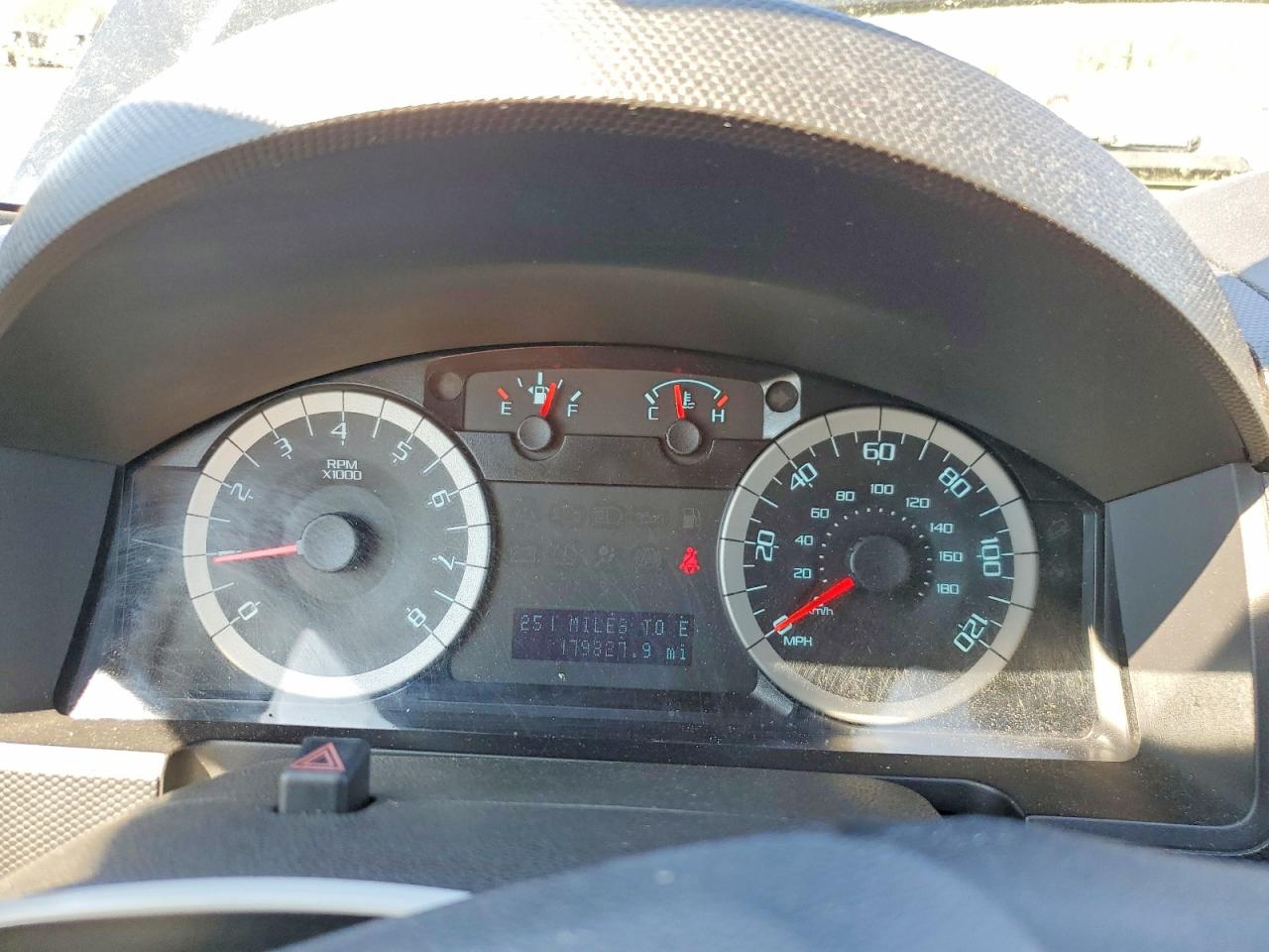 2012 FORD ESCAPE XLT photo 17
