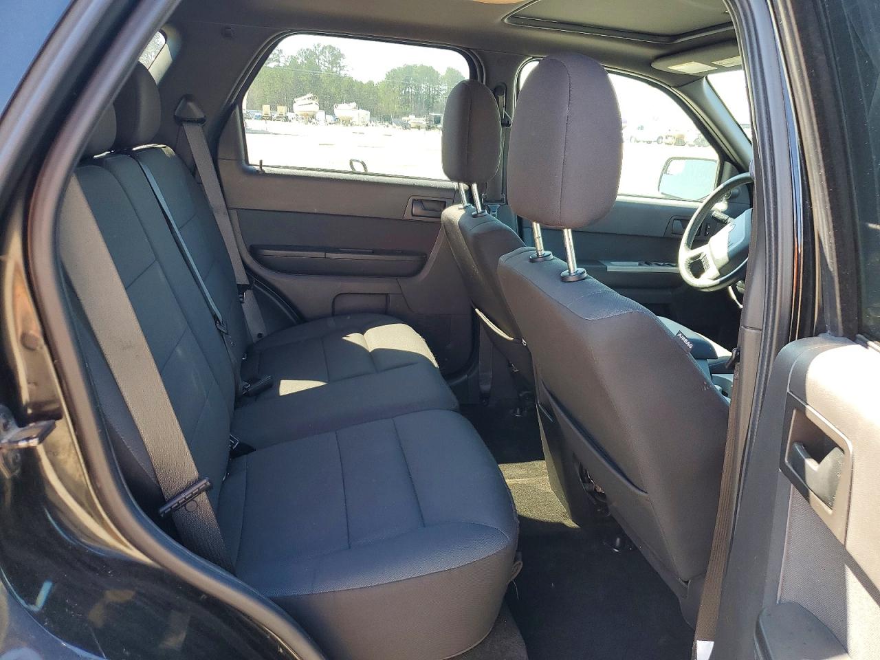 2012 FORD ESCAPE XLT photo 21