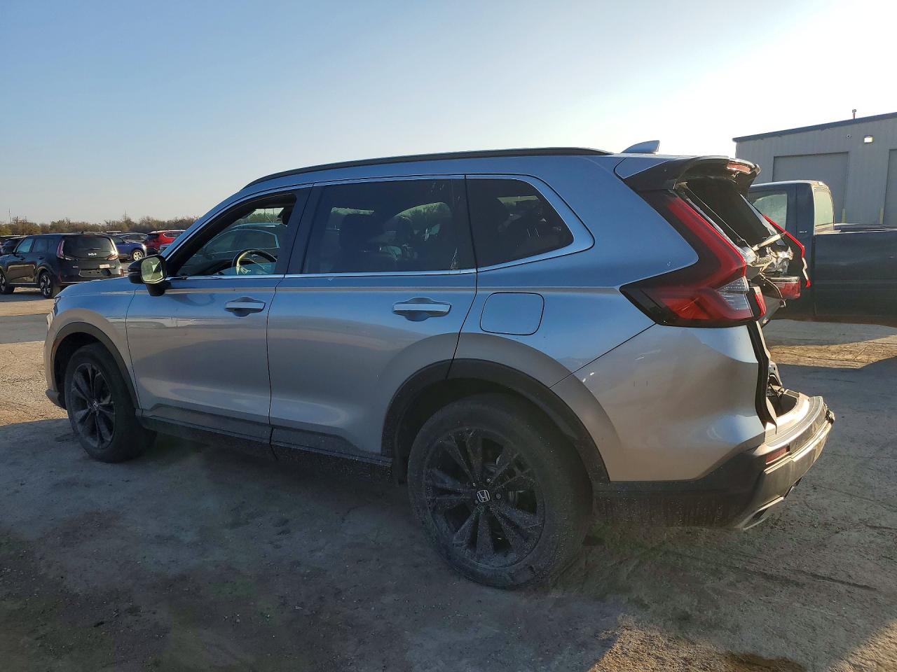 2024 HONDA CR-V SPORT TOURING photo 3