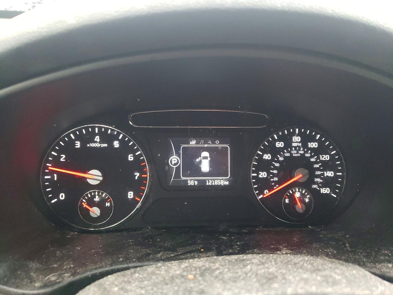 2017 KIA SORENTO LX photo 9