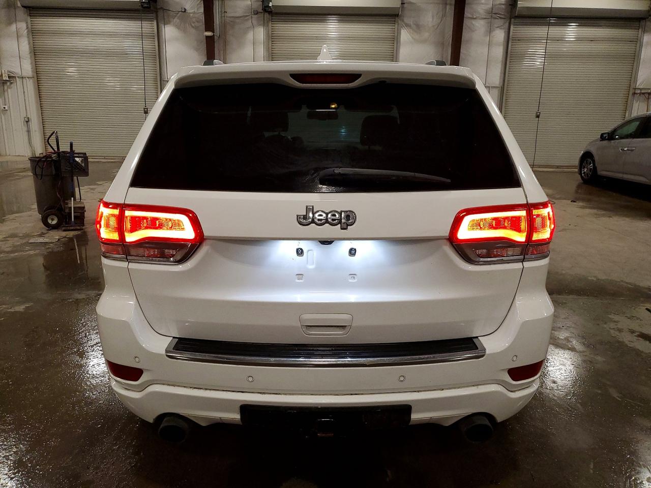 2015 JEEP GRAND CHEROKEE OVERLAND photo 6