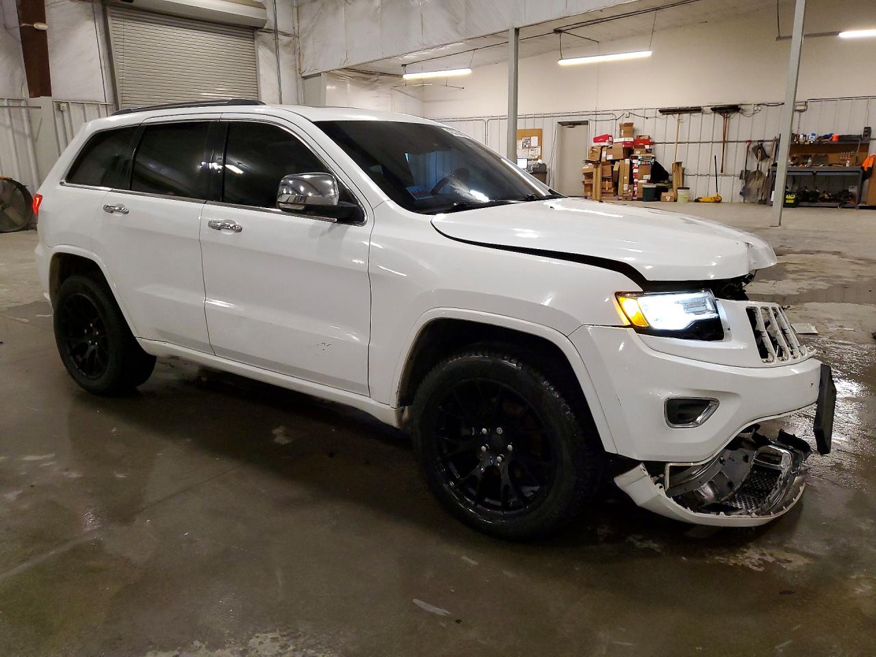 2015 JEEP GRAND CHEROKEE OVERLAND photo 4
