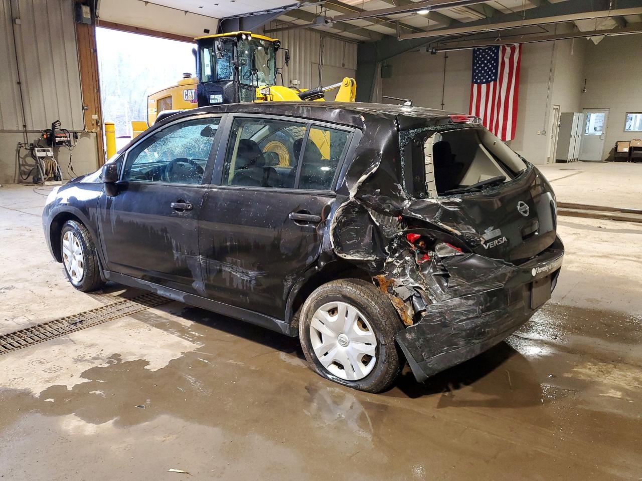 2011 NISSAN VERSA 1.8 S photo 3