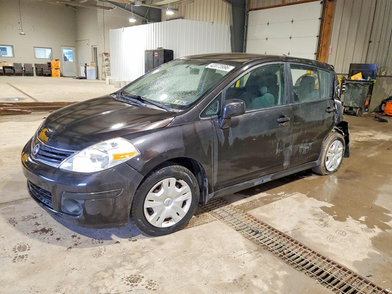 2011 NISSAN VERSA