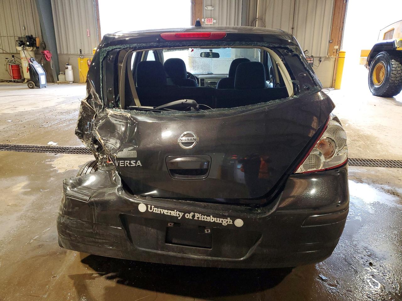 2011 NISSAN VERSA 1.8 S photo 11