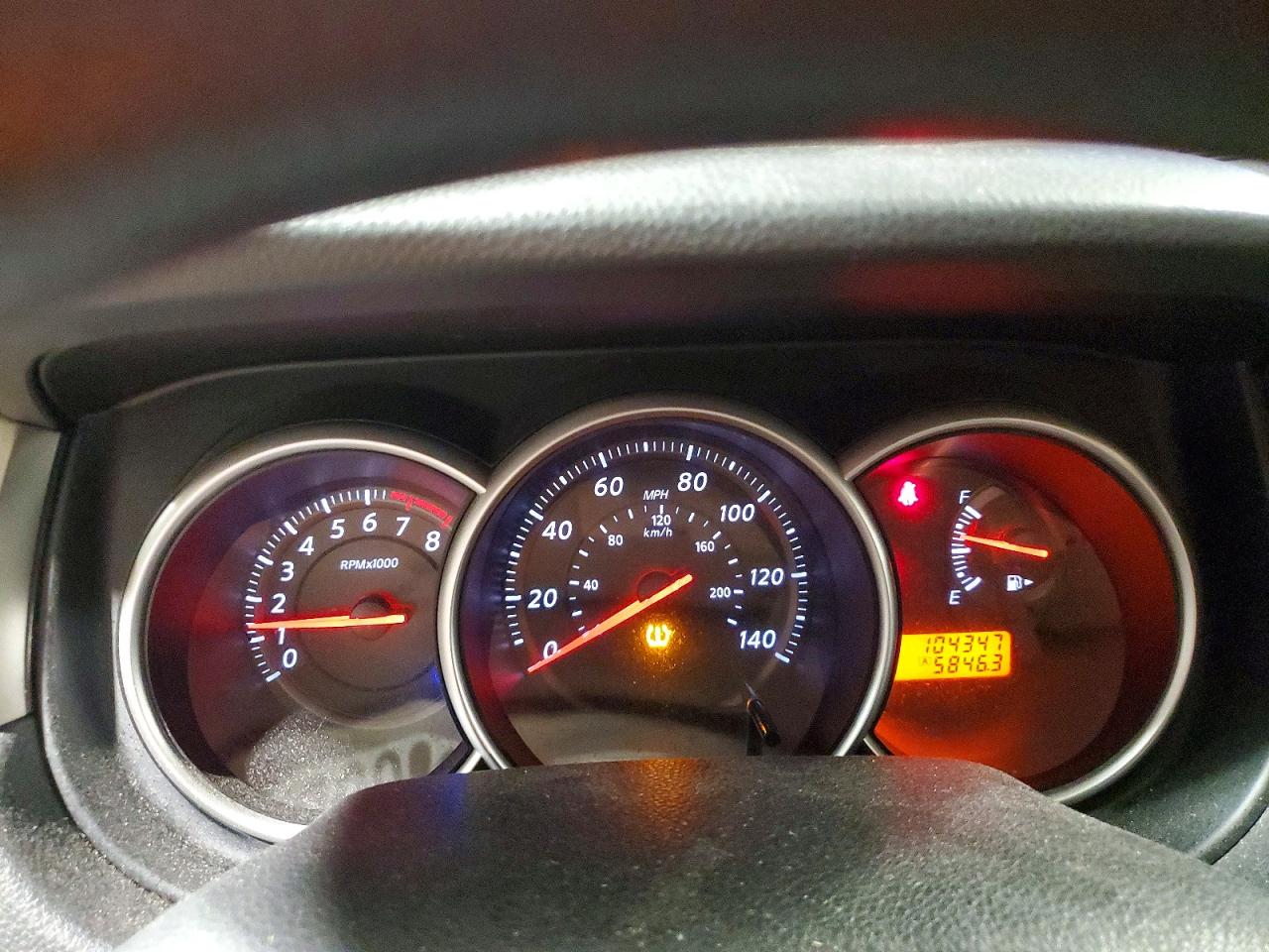 2011 NISSAN VERSA 1.8 S photo 17