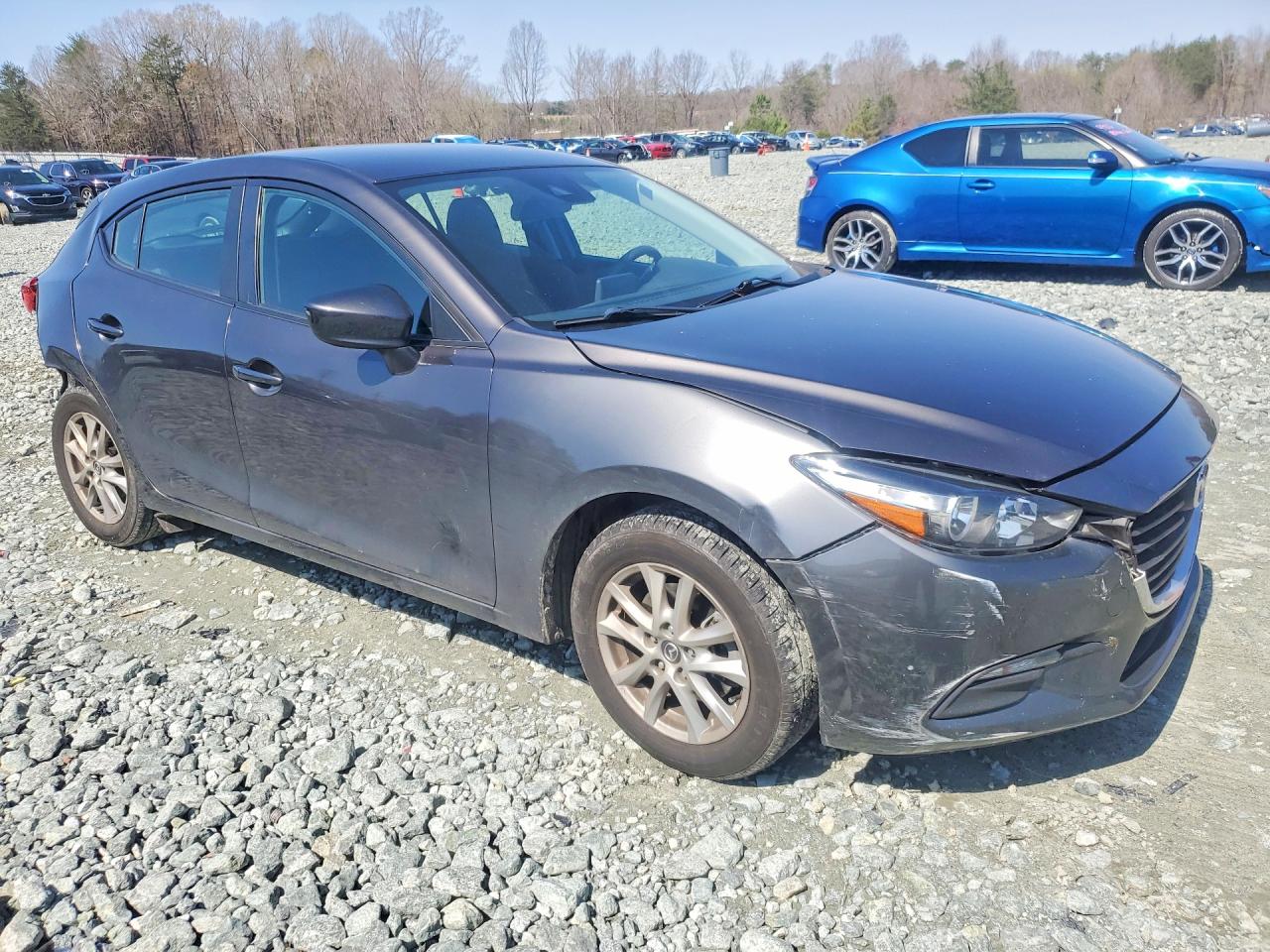 2018 MAZDA 3 SPORT photo 4