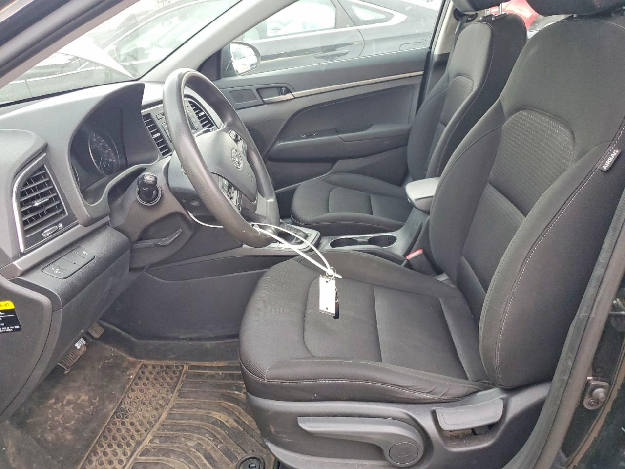 2018 HYUNDAI ELANTRA SE photo 7