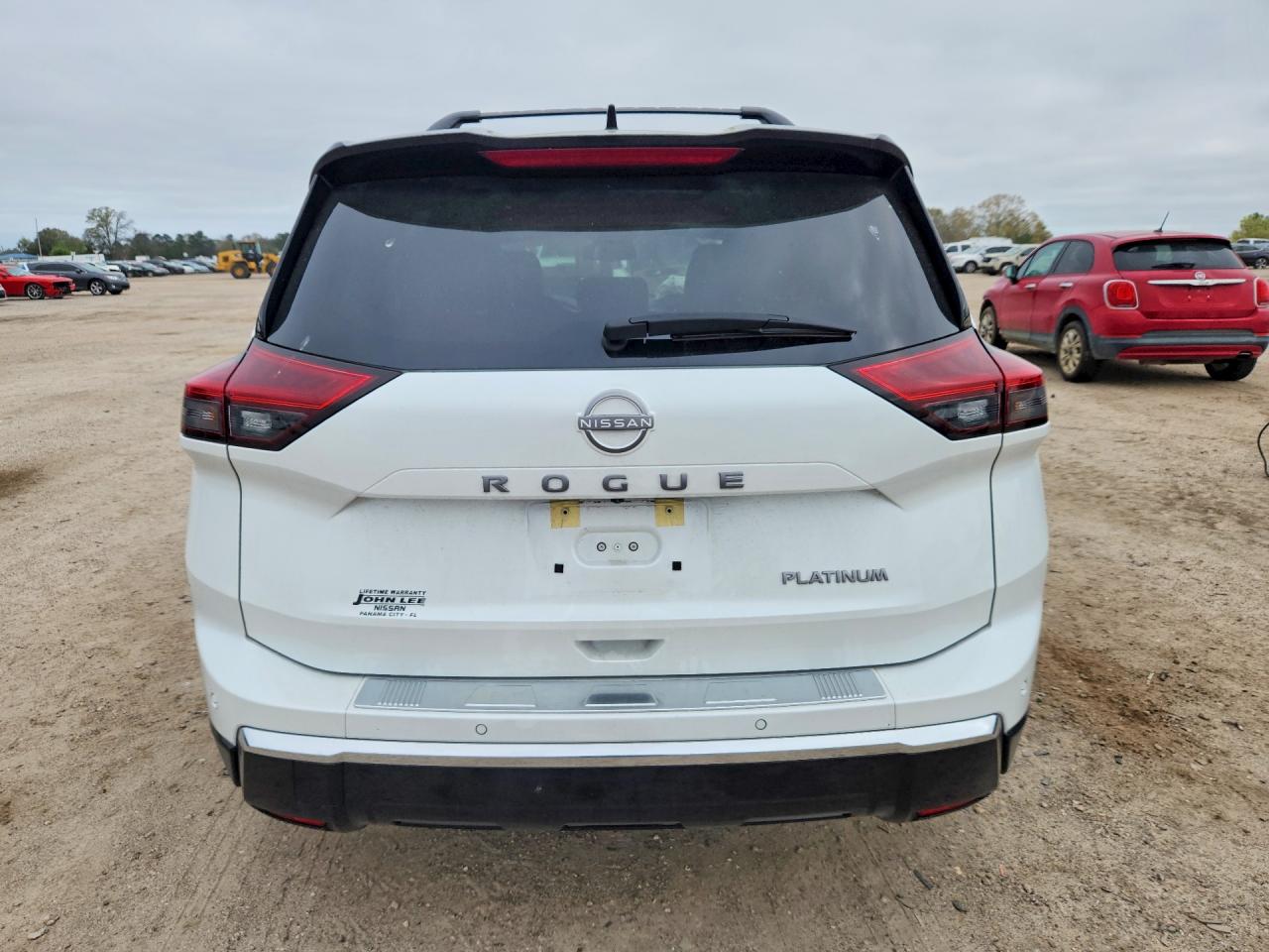 2025 NISSAN ROGUE PLATINUM photo 11