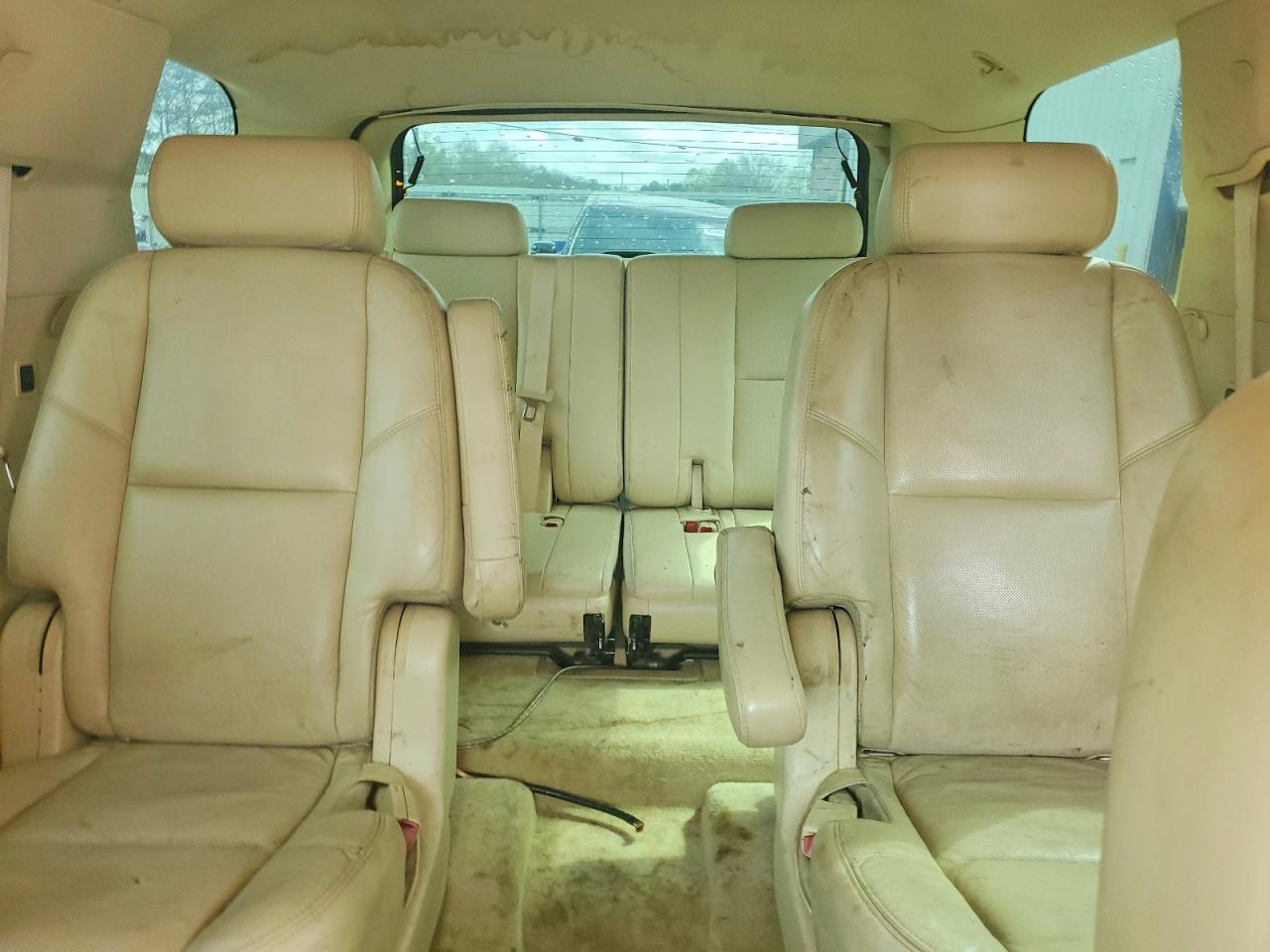 2008 CADILLAC ESCALADE LUXURY photo 10