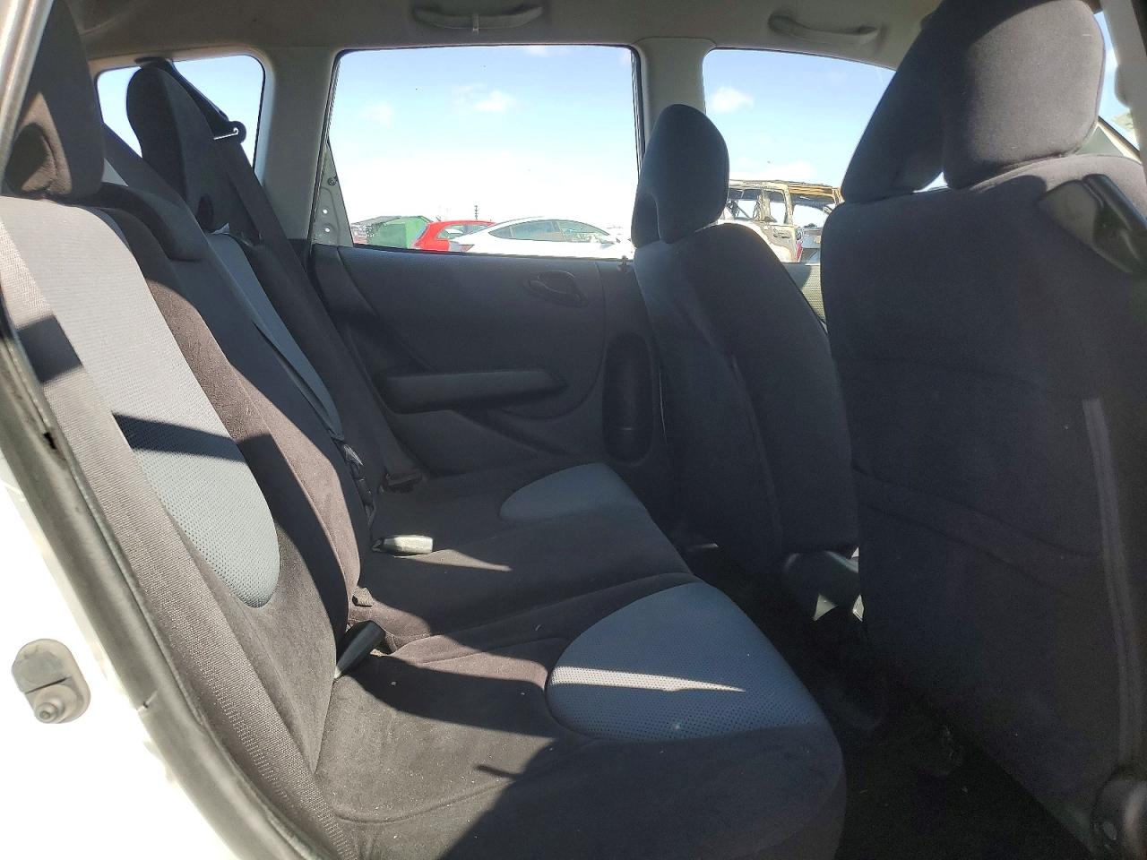 2007 HONDA FIT S photo 19