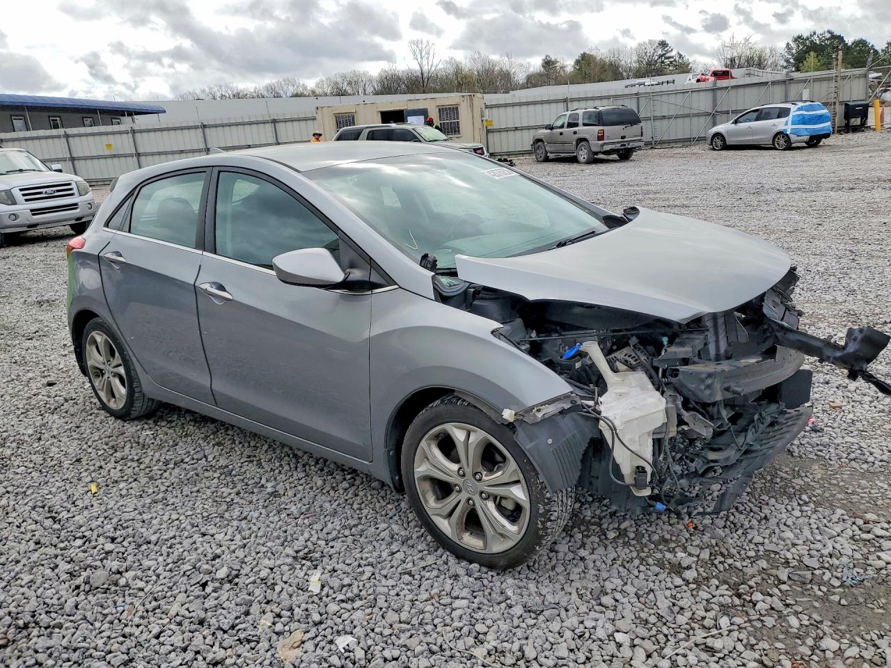 2013 HYUNDAI ELANTRA GT BASE photo 4