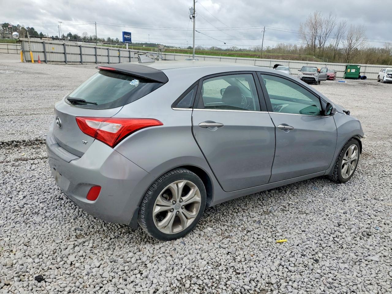 2013 HYUNDAI ELANTRA GT BASE photo 3