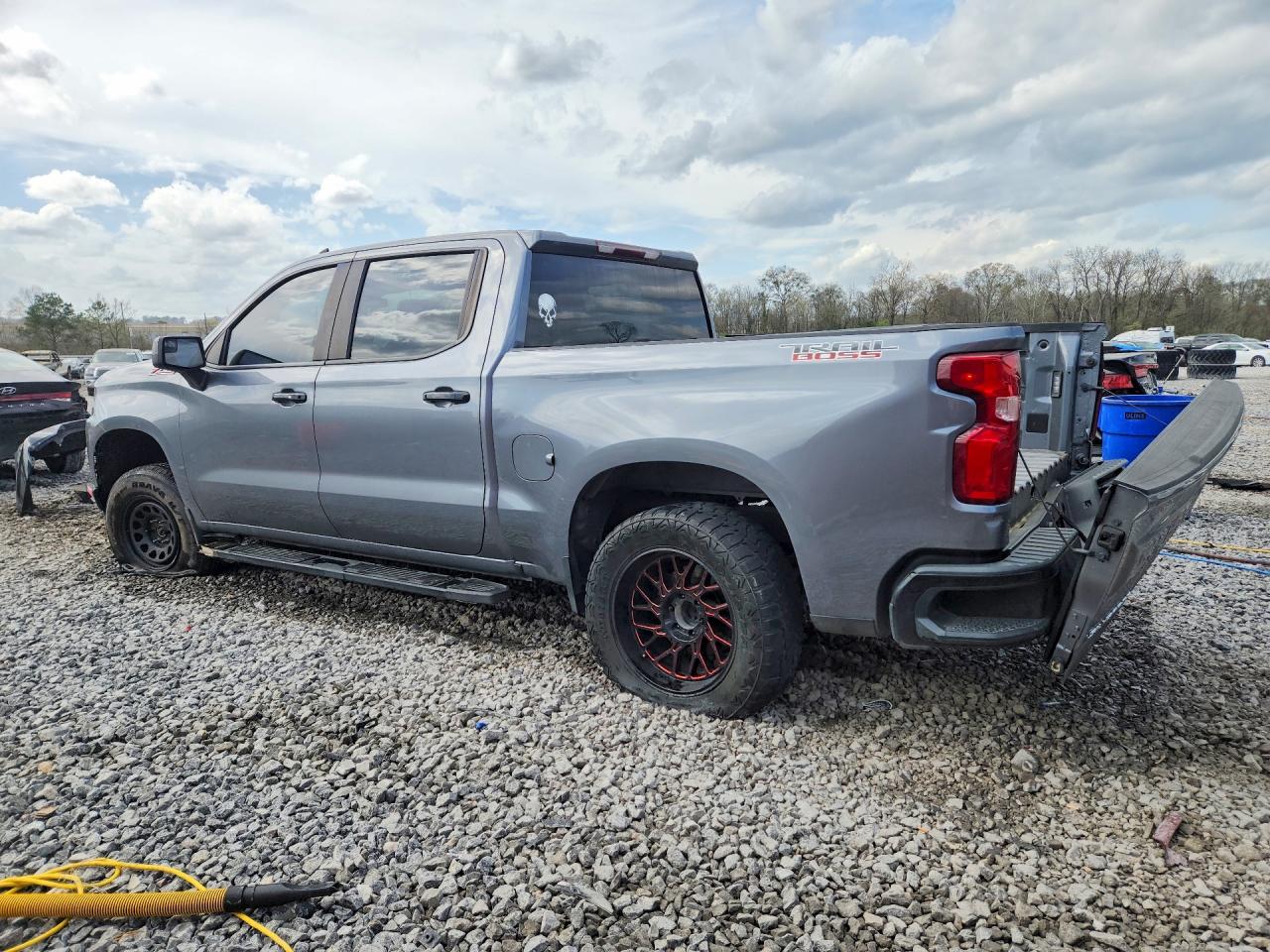 2021 CHEVROLET SILVERADO K1500 LT TRAIL BOSS photo 3