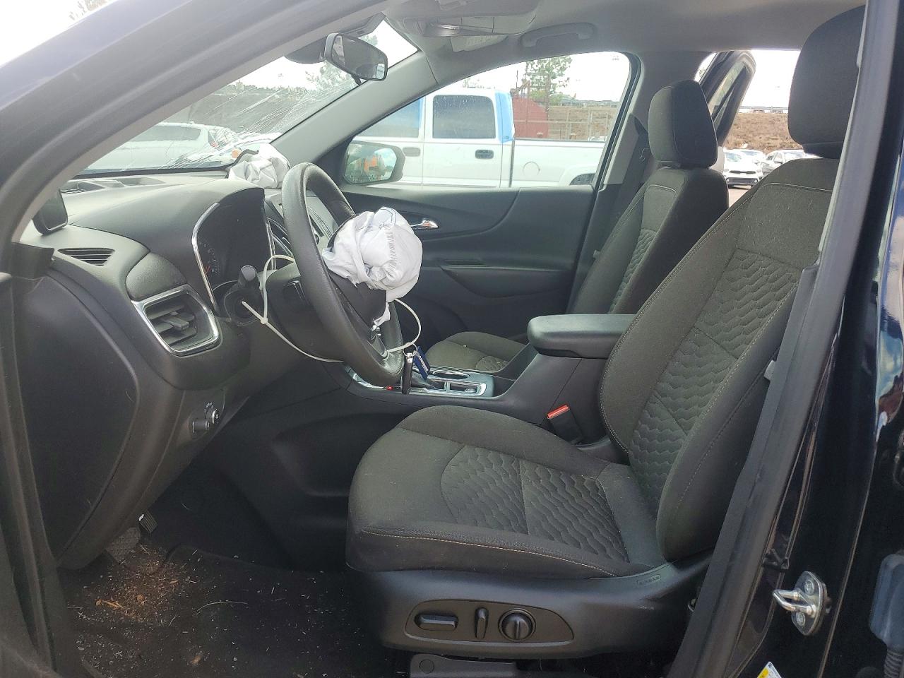 2020 CHEVROLET EQUINOX LT photo 13