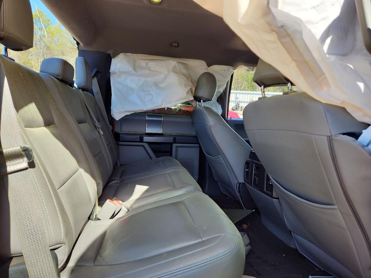 2015 FORD F150 SUPERCREW photo 28