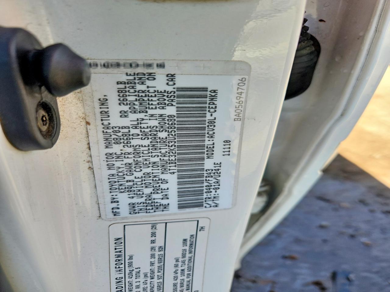 2003 TOYOTA CAMRY LE photo 23