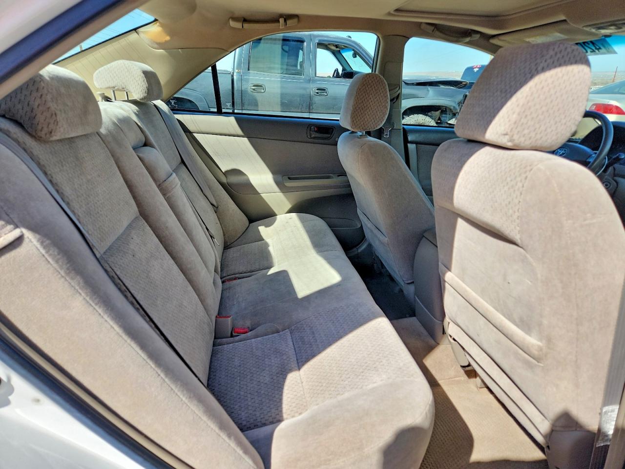 2003 TOYOTA CAMRY LE photo 19
